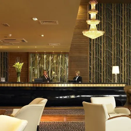 Scotts Hotel